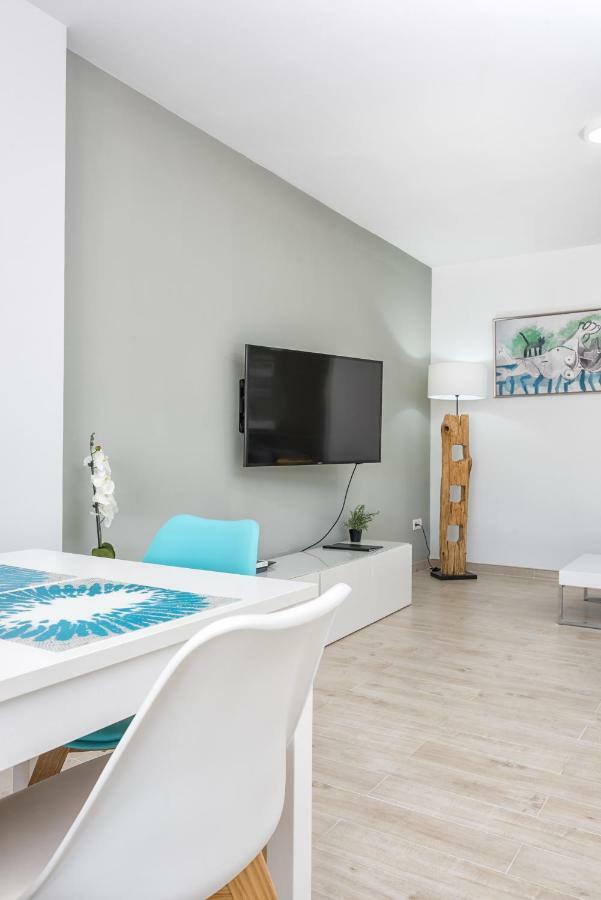 Апартаменты Seafront La Malagueta II Малага Экстерьер фото